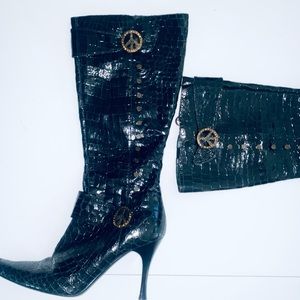 Alligator Boots by Couture Donald J Pliner - Only Owner - Unique!